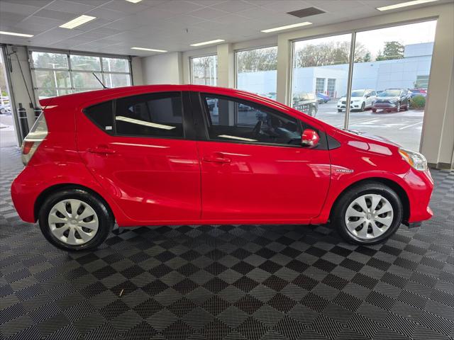 2014 Toyota Prius c Three
