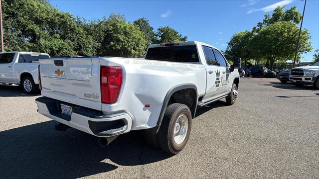 2022 Chevrolet Silverado 3500HD 4WD Crew Cab Long Bed High Country