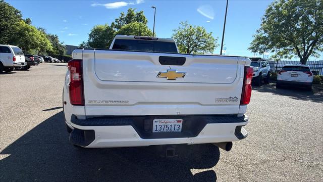2022 Chevrolet Silverado 3500HD 4WD Crew Cab Long Bed High Country