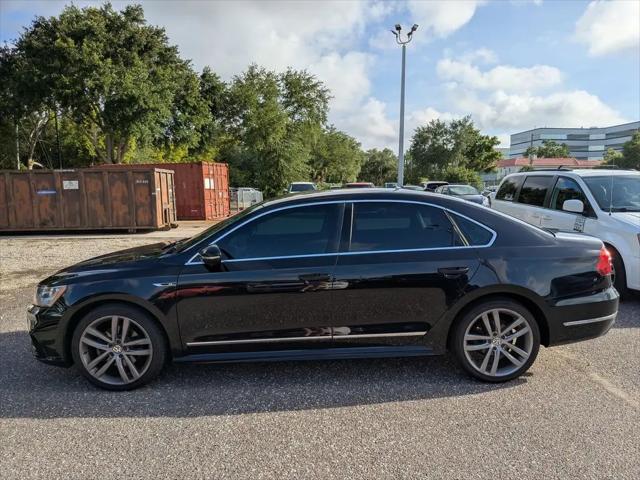 2017 Volkswagen Passat 1.8T R-Line