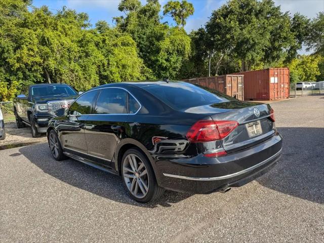 2017 Volkswagen Passat 1.8T R-Line
