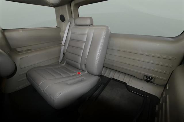 2004 HUMMER H2 Base