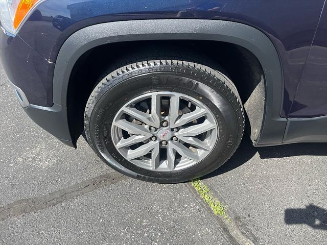 2017 GMC Acadia SLE-2