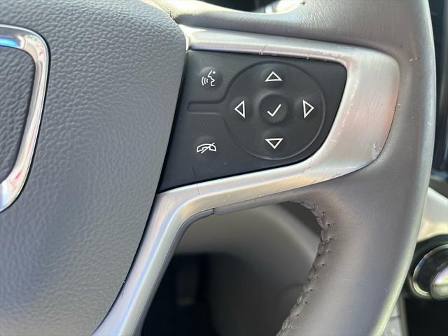 2017 GMC Acadia SLE-2