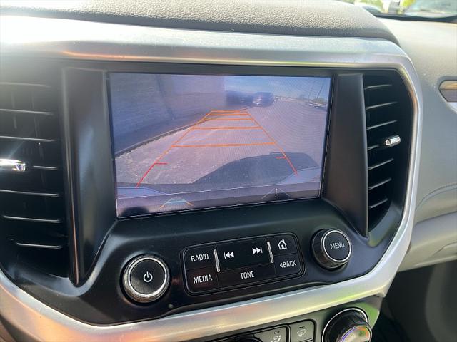 2017 GMC Acadia SLE-2