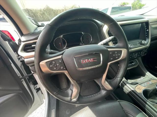 2023 GMC Acadia AWD Denali