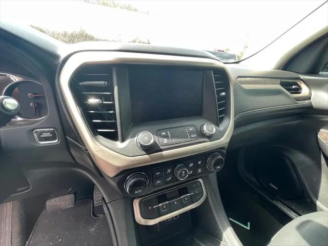 2023 GMC Acadia AWD Denali