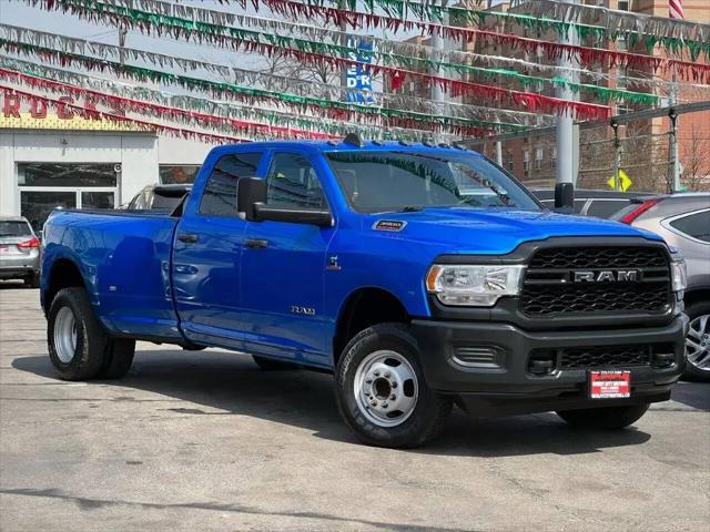 2022 Ram 3500 Tradesman Crew Cab 4x4 8' Box for sale in Chicago, IL
