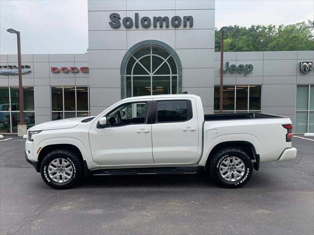 2022 Nissan Frontier Crew Cab SV 4x4