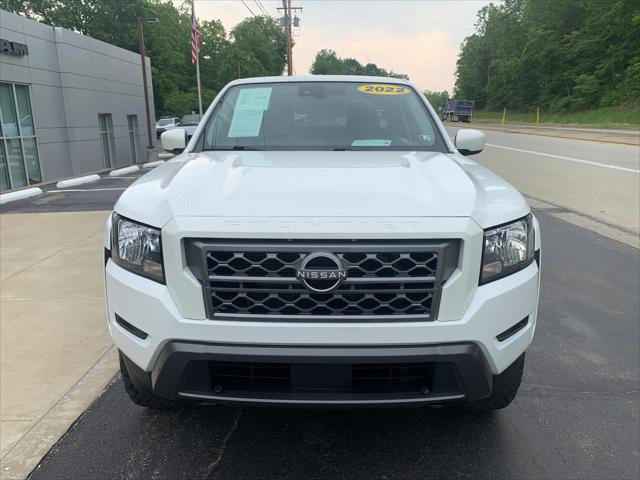 2022 Nissan Frontier Crew Cab SV 4x4