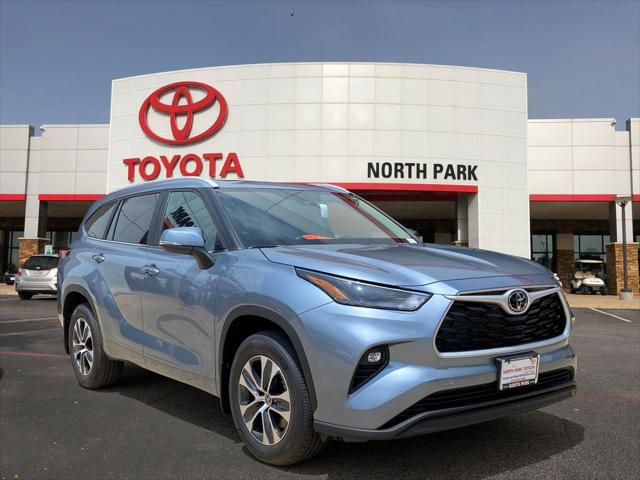2023 Toyota Highlander XLE for sale in San Antonio, TX