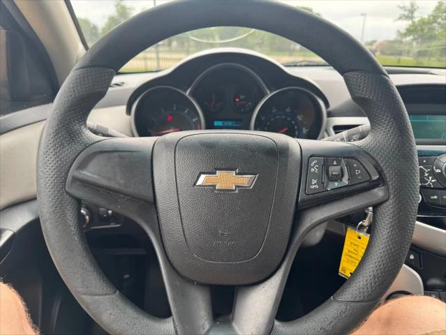2013 Chevrolet Cruze LS Auto