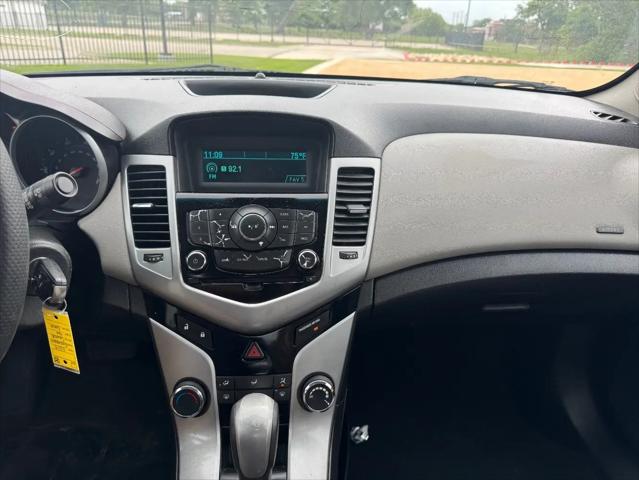 2013 Chevrolet Cruze LS Auto