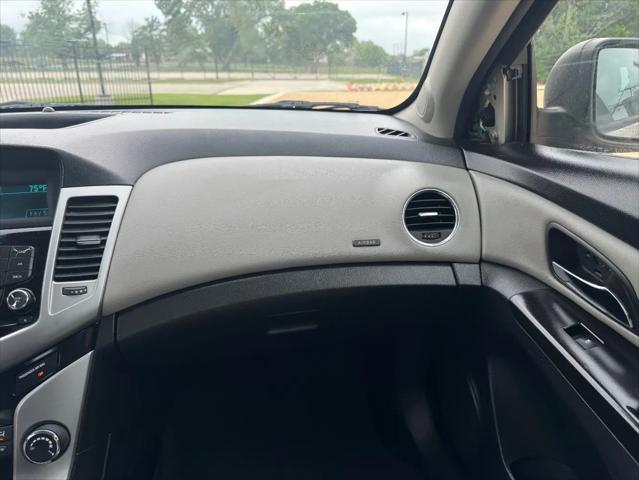 2013 Chevrolet Cruze LS Auto