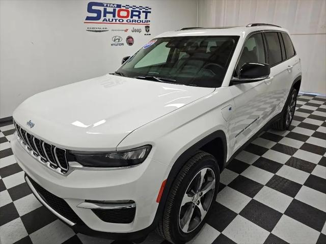 2023 Jeep Grand Cherokee Limited 4x4 for sale in Pikeville, KY
