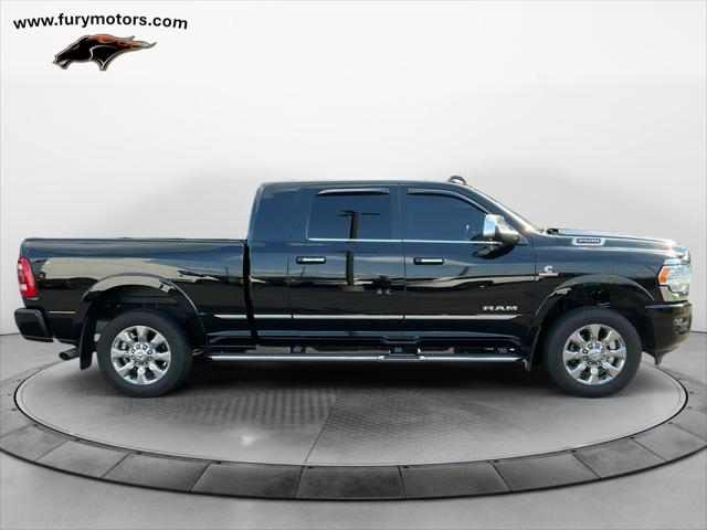 2020 RAM 2500 Limited Mega Cab 4X4 64 Box 2020 RAM 2500 Limited Mega Cab 4X4 64 Box
