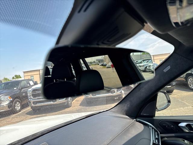 2020 BMW X7 M50i