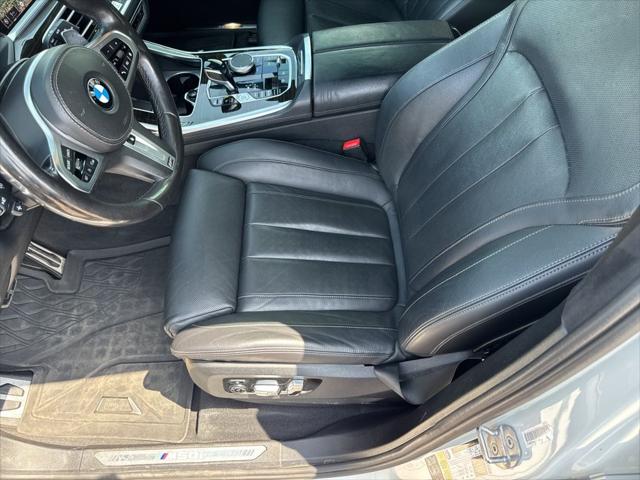2020 BMW X7 M50i