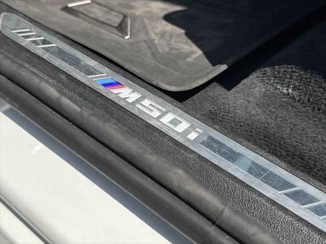 2020 BMW X7 M50i