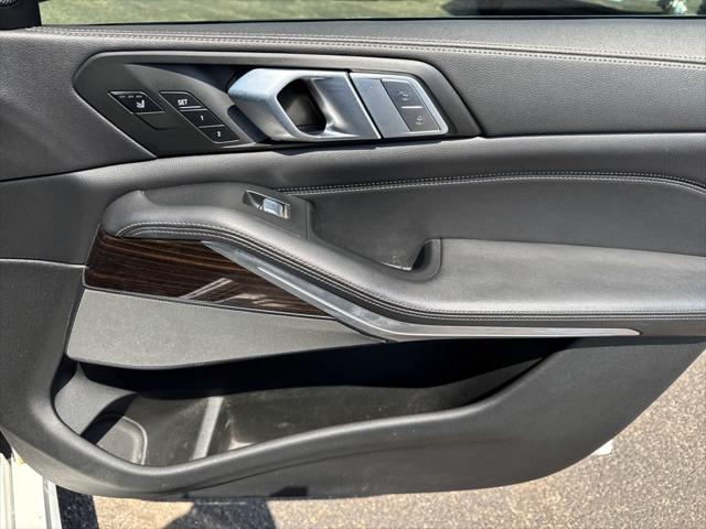 2020 BMW X7 M50i