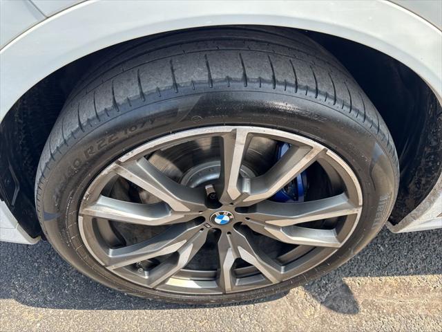 2020 BMW X7 M50i