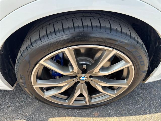 2020 BMW X7 M50i