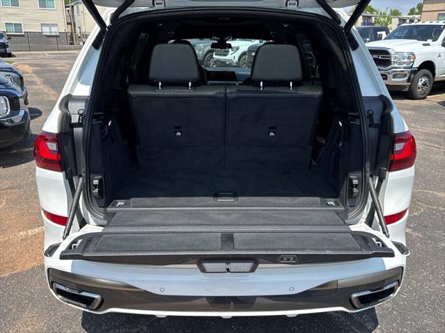 2020 BMW X7 M50i