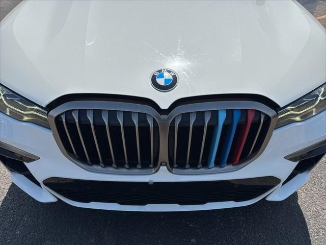 2020 BMW X7 M50i