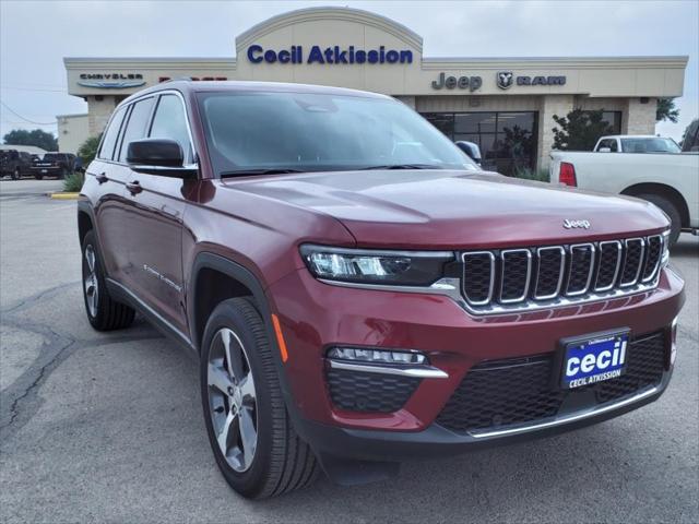 2023 Jeep Grand Cherokee GRAND CHEROKEE LIMITED 4X4