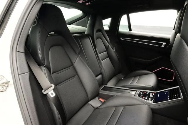 2023 Porsche Panamera Platinum Edition