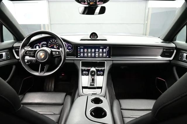 2023 Porsche Panamera Platinum Edition