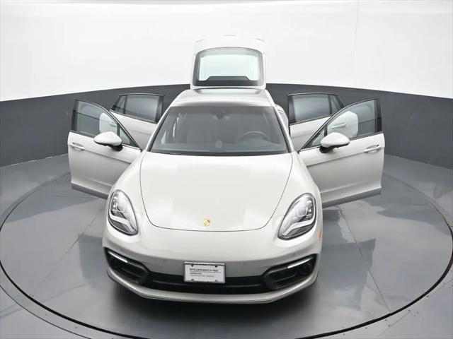 2023 Porsche Panamera Platinum Edition