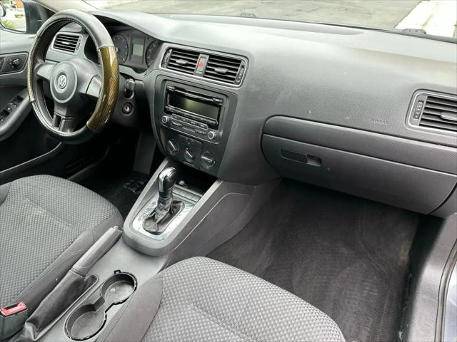 2012 Volkswagen Jetta 2.0L S