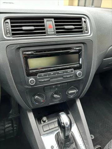 2012 Volkswagen Jetta 2.0L S