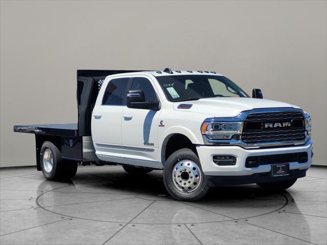 2023 RAM Ram 3500 Chassis Cab RAM 3500 LIMITED CREW CAB CHASSIS 4X4 60 CA 2023 RAM Ram 3500 Chassis Cab RAM 3500 LIMITED CREW CAB CHASSIS 4X4 60 CA