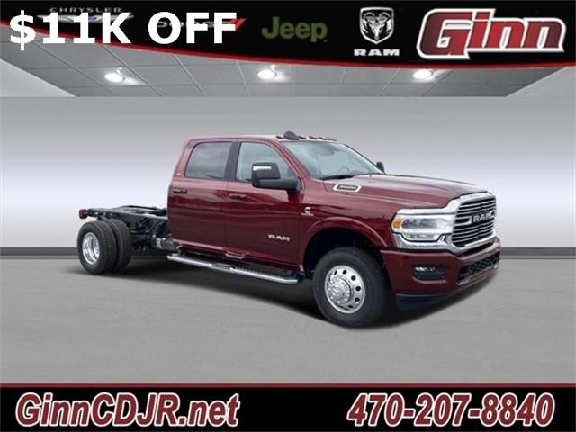 2023 RAM Ram 3500 Chassis Cab RAM 3500 LARAMIE CREW CAB CHASSIS 4X4 60 CA