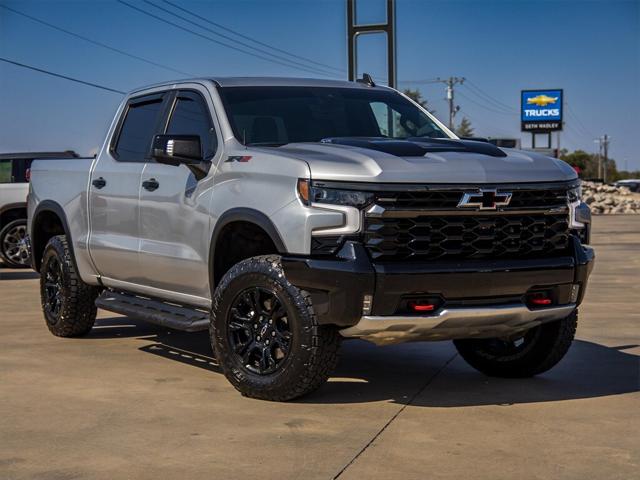 2022 Chevrolet Silverado 1500 4WD Crew Cab Short Bed ZR2