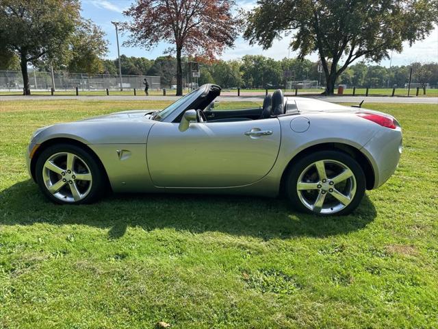2007 Pontiac Solstice 2dr Convertible