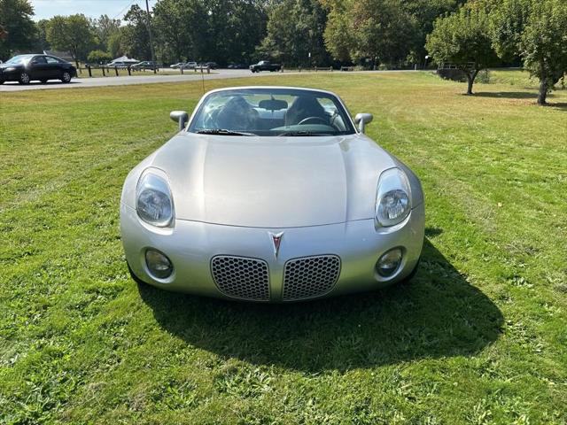 2007 Pontiac Solstice 2dr Convertible