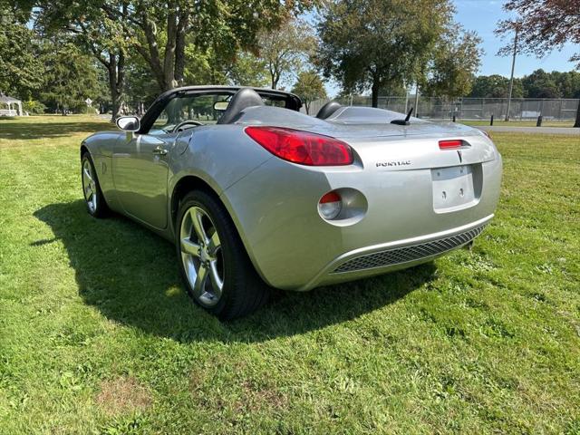 2007 Pontiac Solstice 2dr Convertible