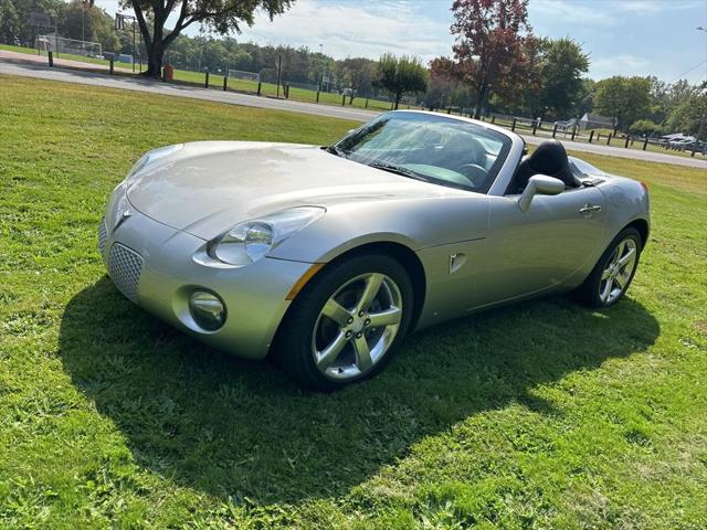 2007 Pontiac Solstice 2dr Convertible