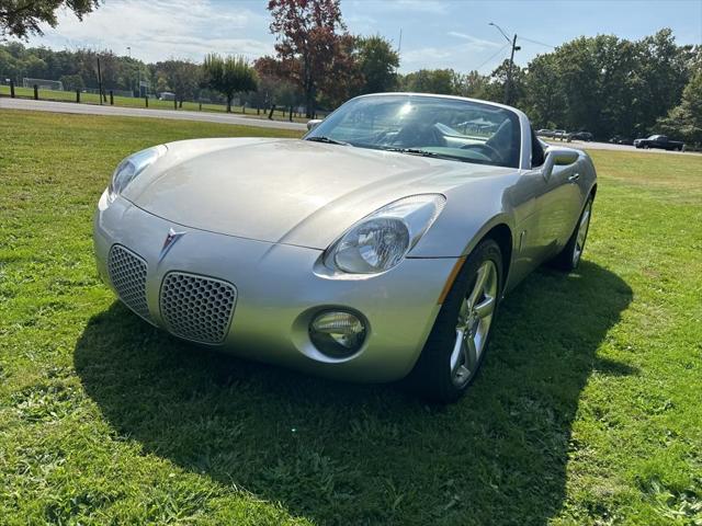 2007 Pontiac Solstice 2dr Convertible