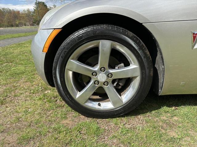 2007 Pontiac Solstice 2dr Convertible