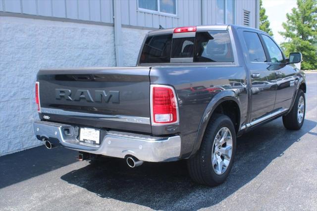 2017 RAM 1500 Limited Crew Cab 4x4 57 Box
