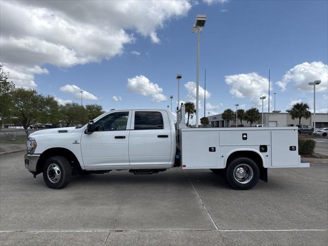 2023 RAM Ram 3500 Chassis Cab RAM 3500 TRADESMAN CREW CAB CHASSIS 4X4 60 CA