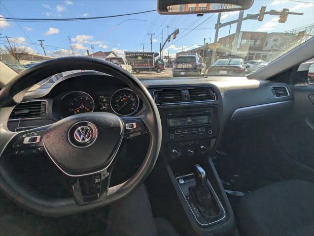 2015 Volkswagen Jetta 1.8T SE