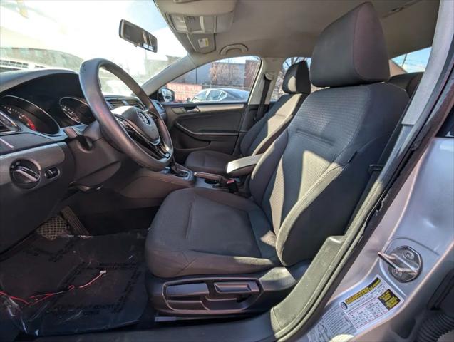 2015 Volkswagen Jetta 1.8T SE