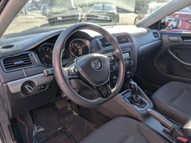 2015 Volkswagen Jetta 1.8T SE