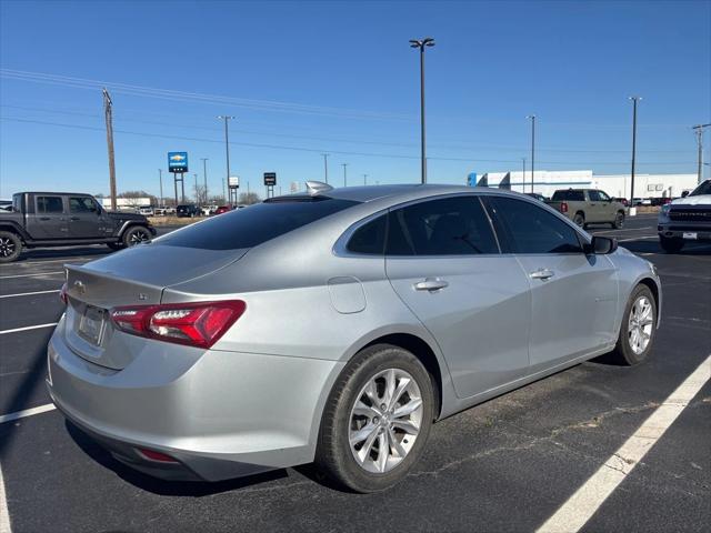 2021 Chevrolet Malibu FWD LT