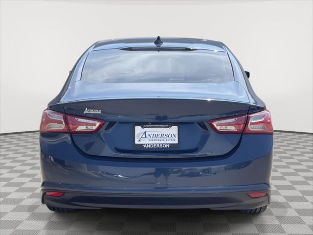2021 Chevrolet Malibu FWD LT